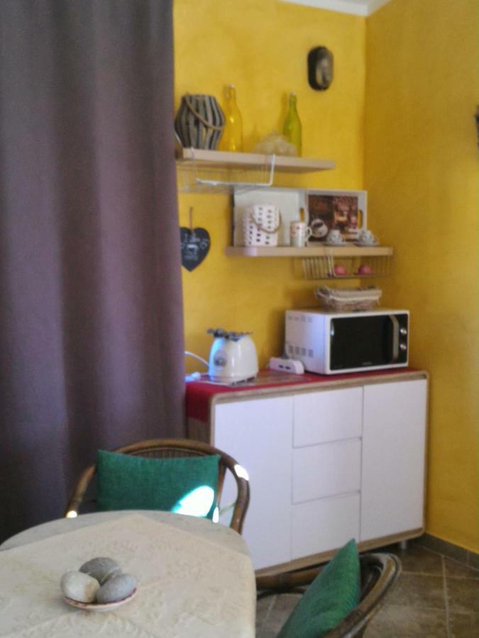 Apartamento Casa Di Rosa Chia Exterior foto