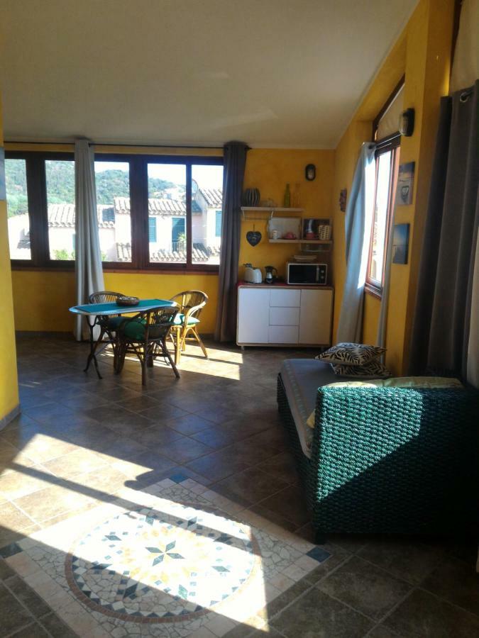 Apartamento Casa Di Rosa Chia Exterior foto
